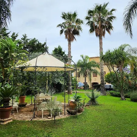 Villa Kinisia, Antica Dimora Siciliana *