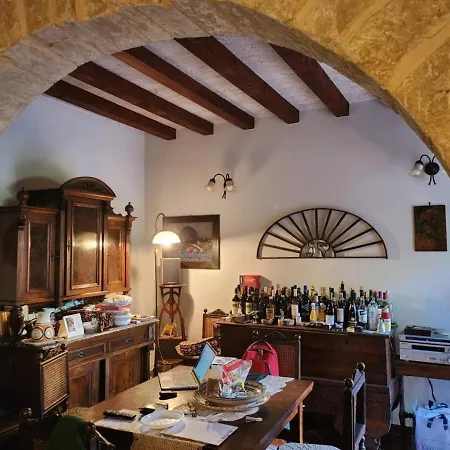 Villa Kinisia, Antica Dimora Siciliana *